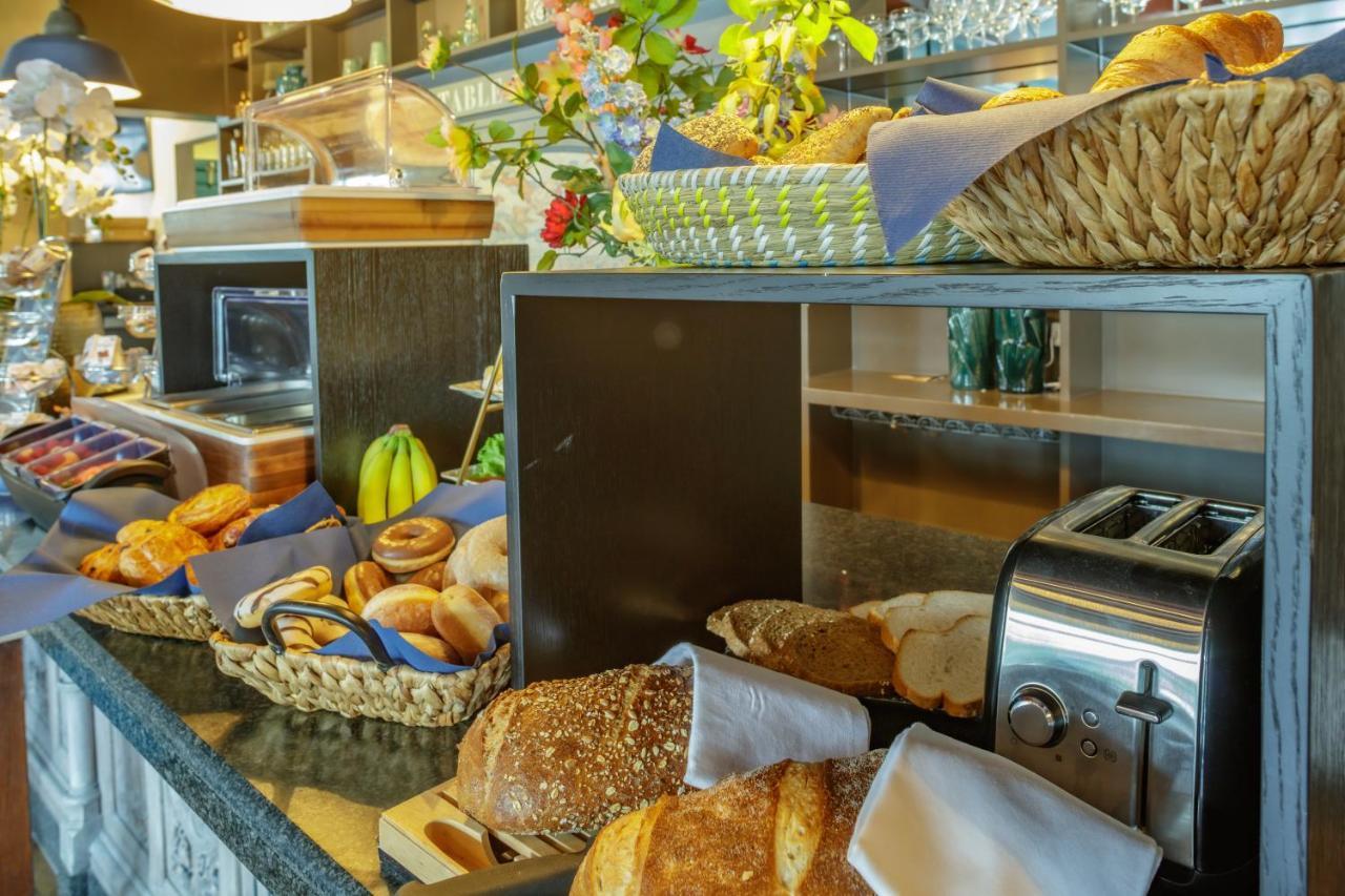 Grandcafe Boutique Hotel Eemland 埃姆讷斯 外观 照片